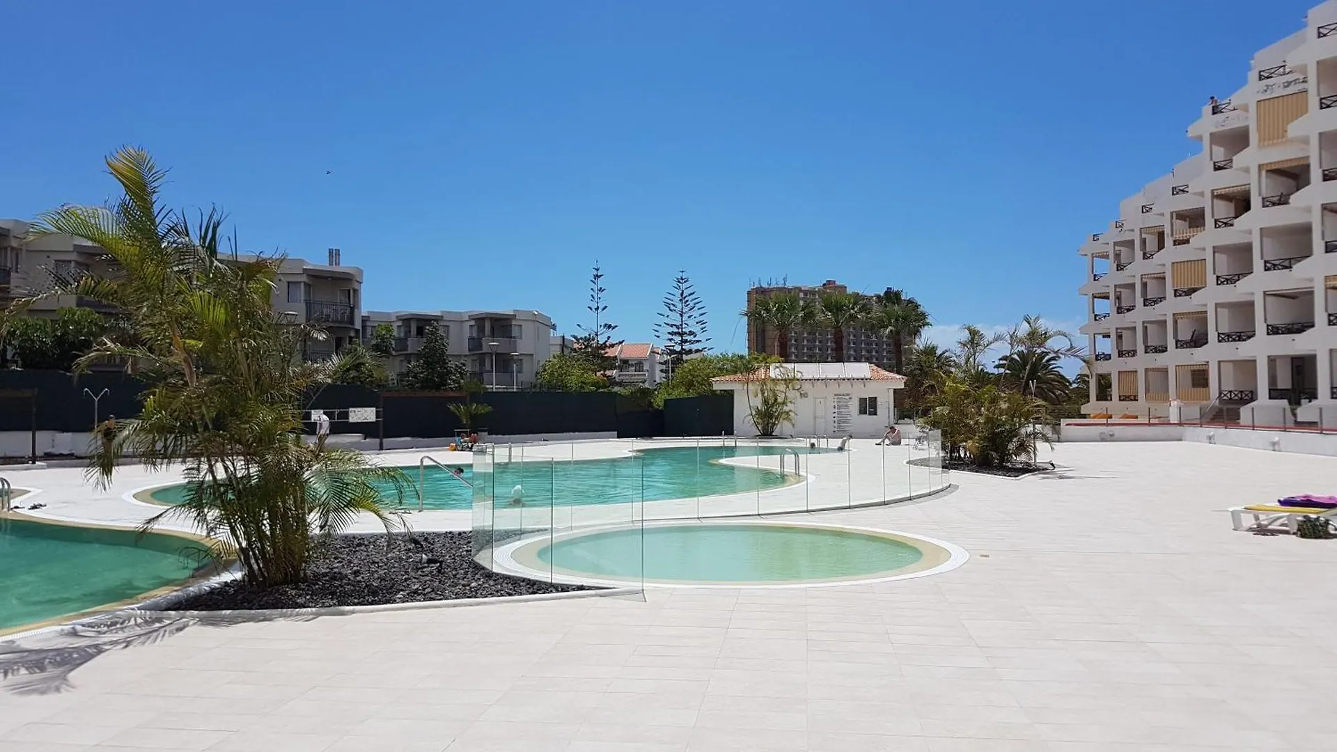 לוס כריסטיאנוס Wohnung Mit Beheiztem Gemeinsamem Pool